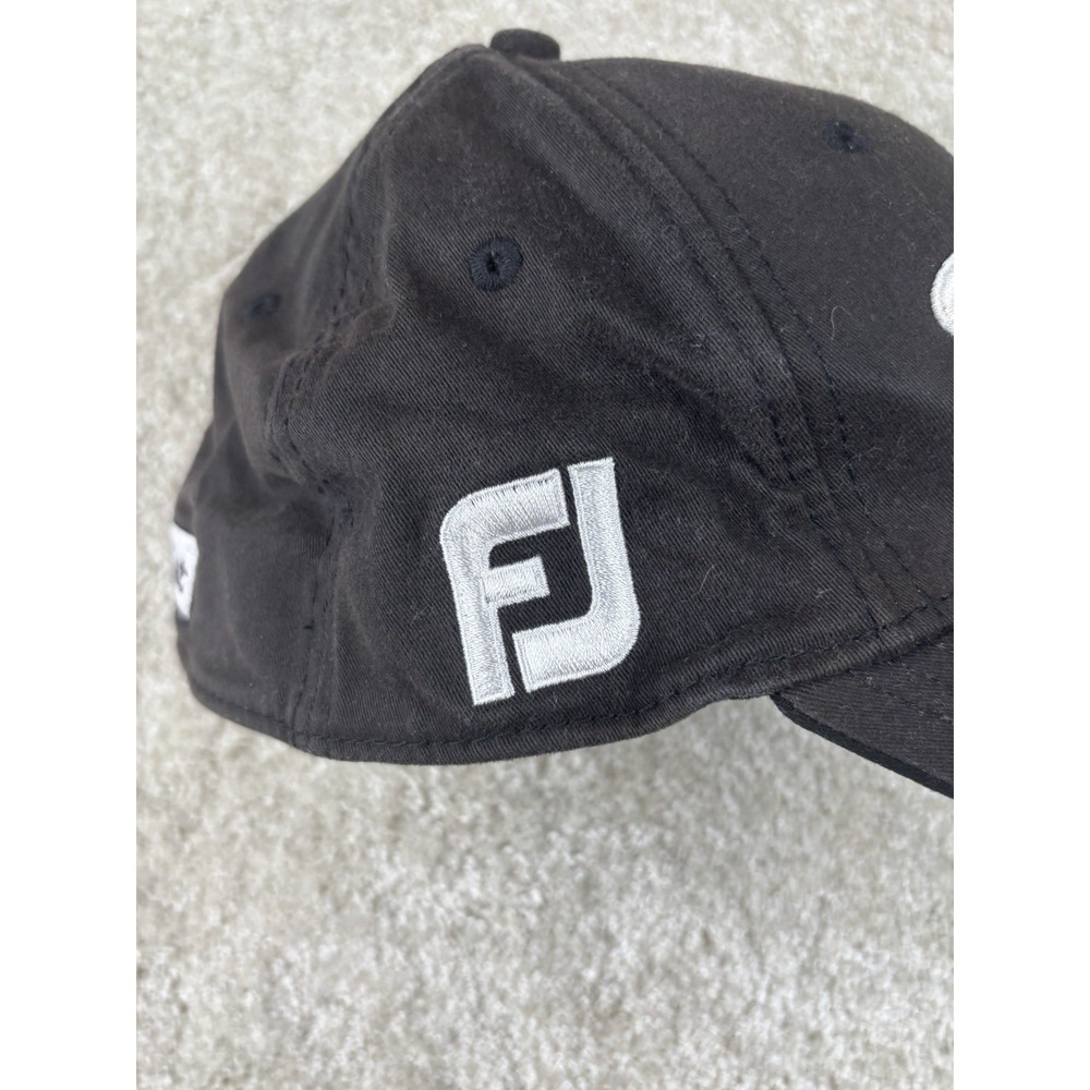 Titleist Fitted Black Golf Hat Footjoy Logo White Script Front Size Flex M/L - Picture 3 of 8